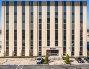 1100 Houston, TX — Saved 42%