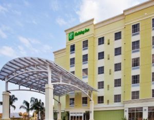 Holiday Inn Express, Sarasota, FL — Saved 15%