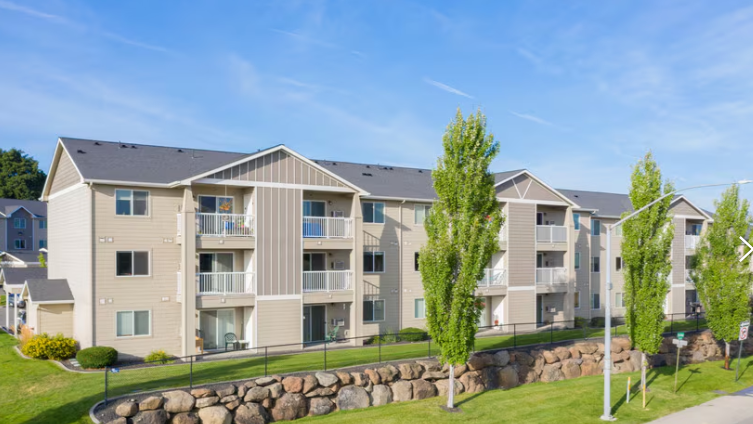Appleway Rosewood Apartments 10108 E Appleway Ave — Saved 9.09%