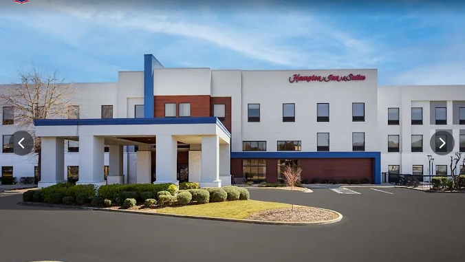 Hampton Inn & Suites 232 Cahaba Valley Rd — Saved 47%