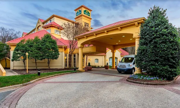 La Quinta Inn & Suites 1910 Westpark Dr — Saved 42%